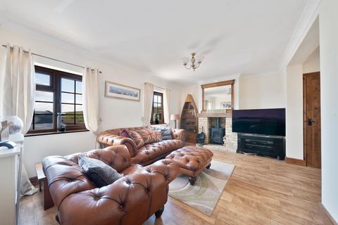 4 bedroom equestrian property for sale, Padnal Bank, Ely CB7