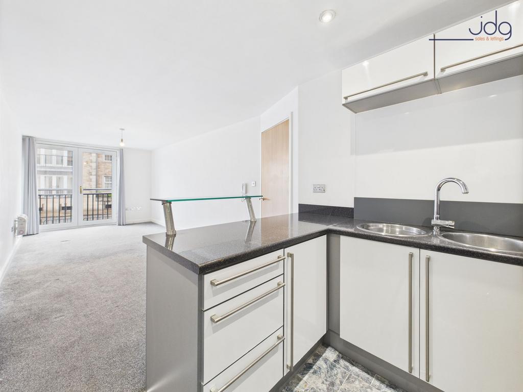 Open Plan Kitchen Living Space
