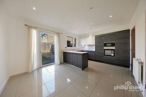 undefined, Kings Drive, Edgware, HA8