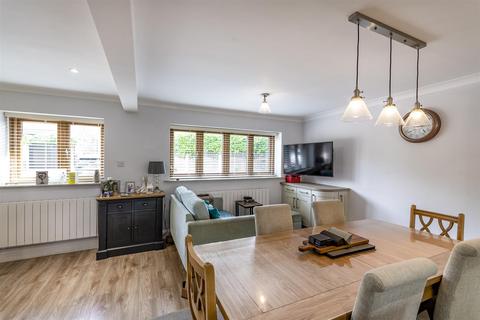 5 bedroom detached house for sale, Morthen Road, Wickersley, Rotherham