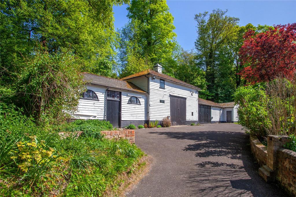 Stables & Barns