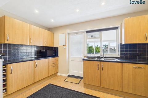 5 Holly Close, Cherry Willingham, Lincoln, LN3 4BH
