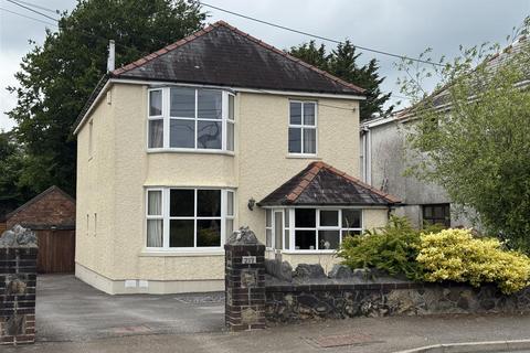 4 bedroom detached house for sale, Ammanford Road, Llandybie, Ammanford
