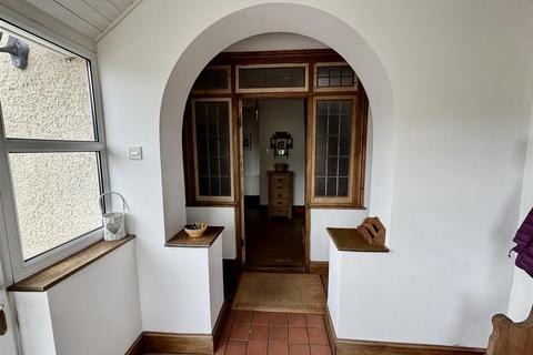 4 bedroom detached house for sale, Ammanford Road, Llandybie, Ammanford
