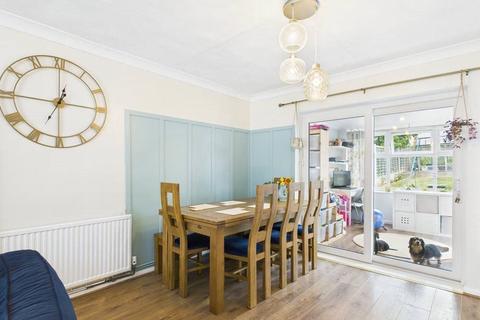 7 Ambleside Drive, Worcester, WR4 9DA