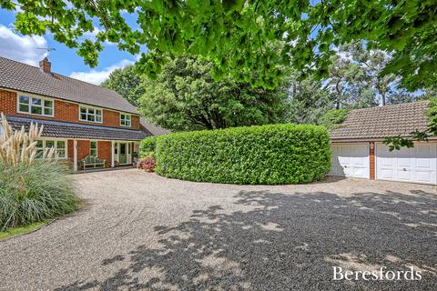undefined, Redwood Drive, Writtle, CM1