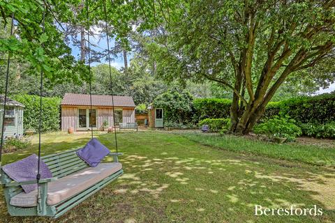 undefined, Redwood Drive, Writtle, CM1