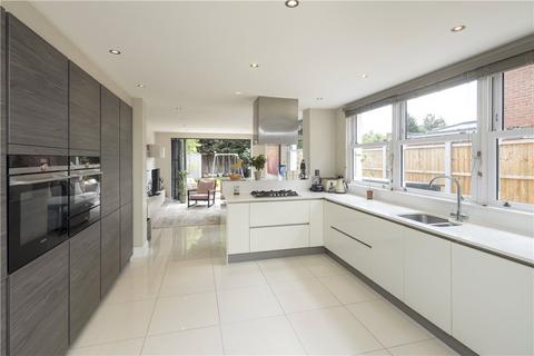 4 bedroom semi-detached house for sale, Acacia Grove, New Malden, KT3
