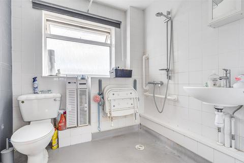3 bedroom end of terrace house for sale, Taw Close, Worthing, West Sussex, BN13