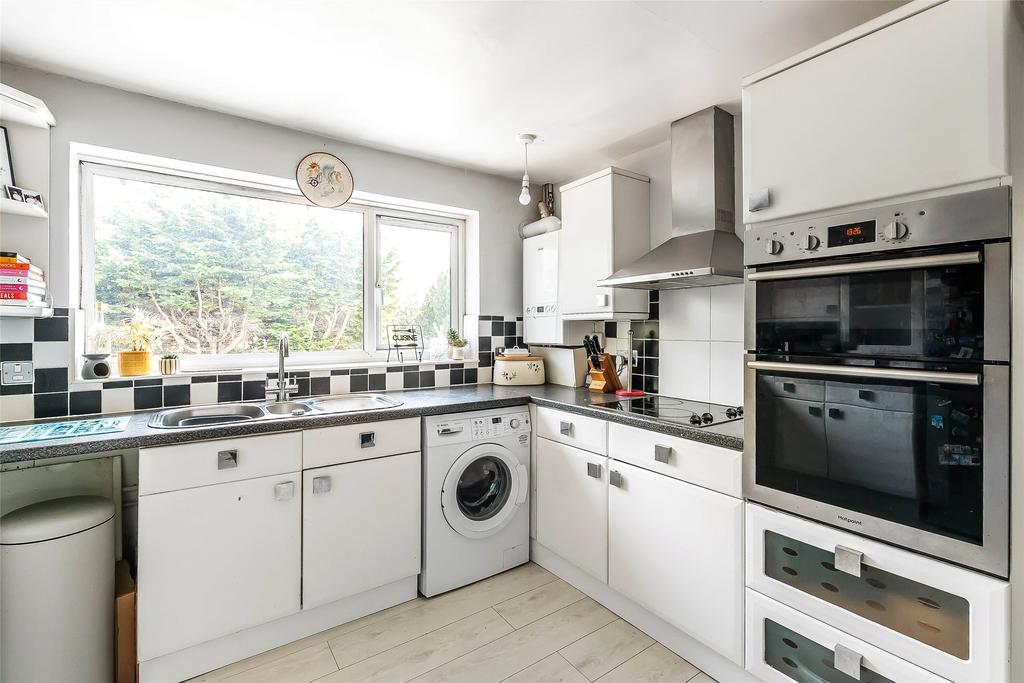 Kitchen 2