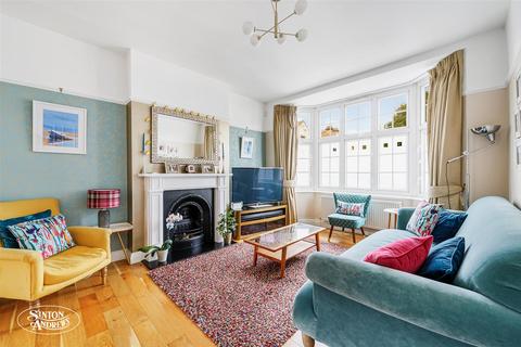 2 Clitherow Road, Brentford, TW8 9JS