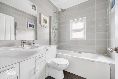 2 Clitherow Road, Brentford, TW8 9JS