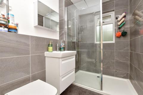 80 Autumn Drive, Sutton, SM2 5BA