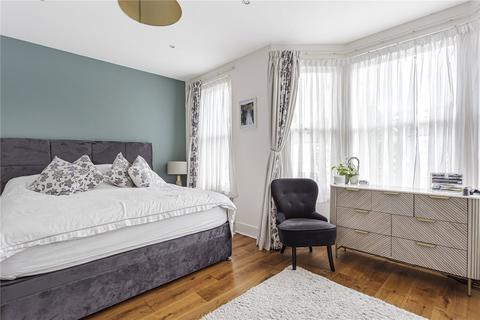 61 Drayton Gardens, London, W13 0LG