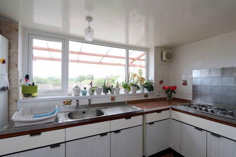 undefined, Upton Avenue, Southport PR8