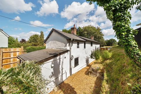 undefined, 2 Chine Road, Salisbury SP4