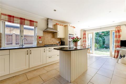 5 bedroom detached house for sale, Trebor Avenue, Farnham, Surrey, GU9