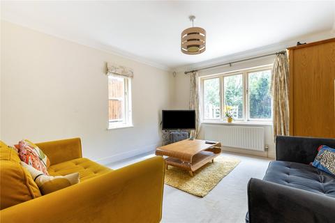 5 bedroom detached house for sale, Trebor Avenue, Farnham, Surrey, GU9