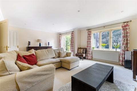 5 bedroom detached house for sale, Trebor Avenue, Farnham, Surrey, GU9