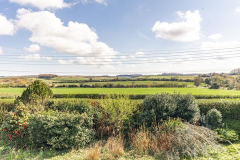 4 bedroom detached house for sale, Chain Free in North Creake