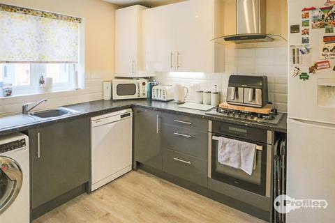 3 bedroom semi-detached house for sale, Co-Op Close, Barwell
