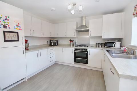 5 Centenary Place, Blunham, Bedford, MK44 3FA
