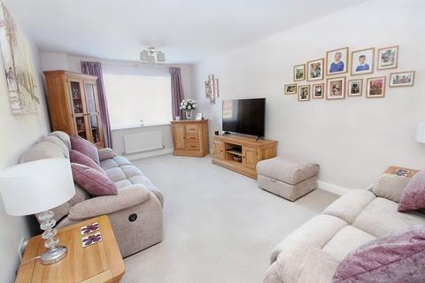 5 Centenary Place, Blunham, Bedford, MK44 3FA