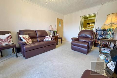 1 bedroom apartment for sale, Ashdown Court, Cromer NR27