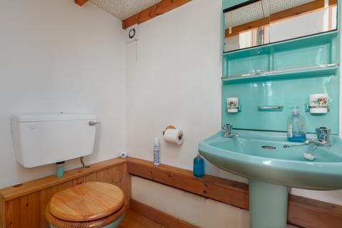 1 Broompark Road, Edinburgh, EH12 7JZ