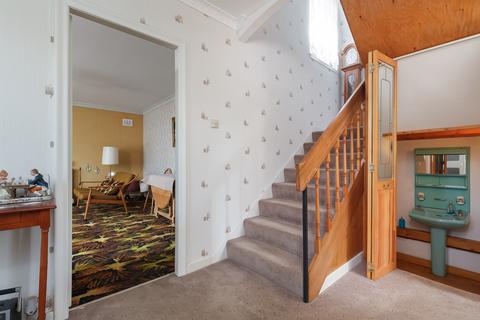 1 Broompark Road, Edinburgh, EH12 7JZ