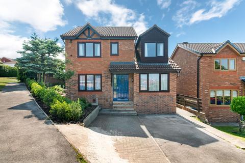 5 bedroom detached house for sale, St. Andrews Drive, Darton, S75