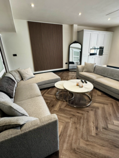 5 bedroom semi-detached house to rent, Cavendish Road, Southport PR8