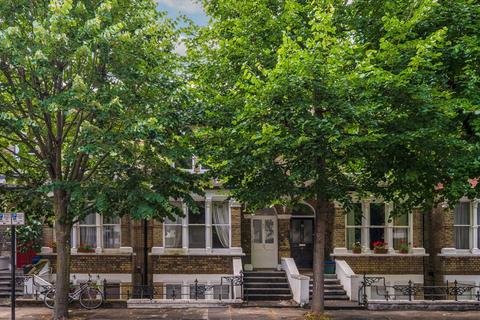 1 bedroom flat to rent, Linden Gardens, London W4