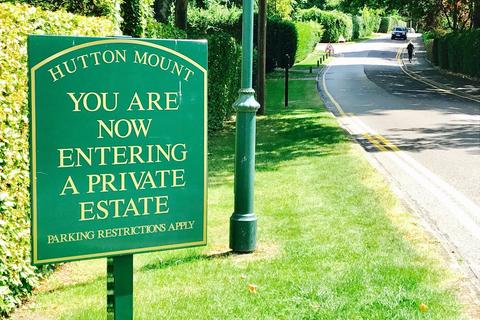 undefined, Mount Avenue, Hutton, BRENTWOOD, CM13