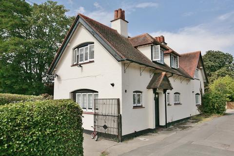 2 bedroom semi-detached house to rent, Lanham Way, Oxford, Oxford, Oxford, OX4