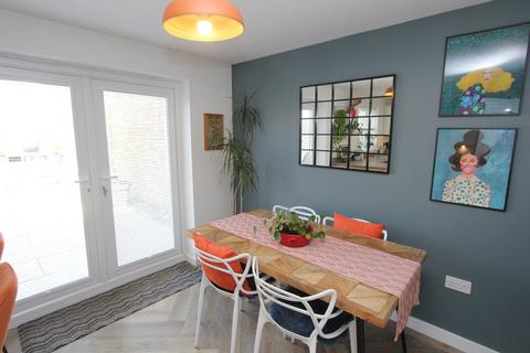 3 bedroom detached house for sale, Plasnewydd Walk, Llantwit Major, CF61