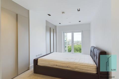1 bedroom apartment to rent, Exchange Gardens, London SW8