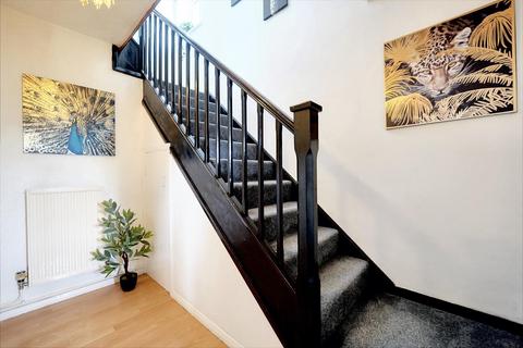 3 bedroom house for sale, Sharpley Court, Coventry CV2