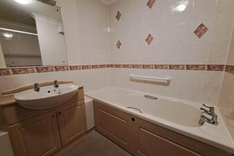 undefined, 17 Oyster Lane, West Byfleet KT14