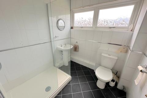 9 Astbury Close, Wolverhampton, WV1 2DD