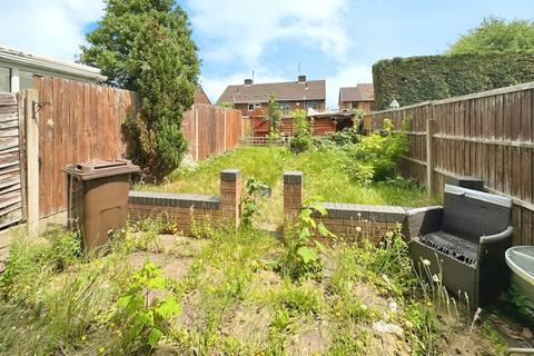 9 Astbury Close, Wolverhampton, WV1 2DD