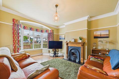4 bedroom semi-detached house for sale, Fairfax Avenue, Hull