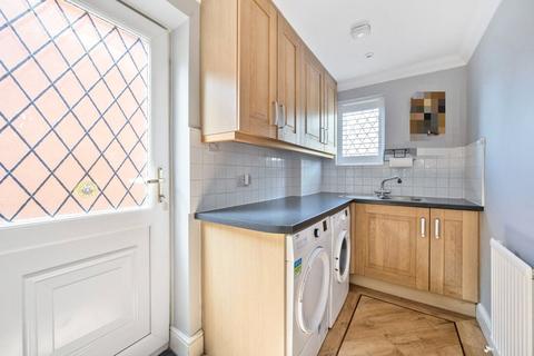 4 bedroom detached house for sale, Fletcher Gardens, Berkshire RG42