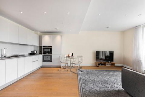 2 bedroom apartment for sale, Altissima House, 340 Queenstown Road, London, SW11