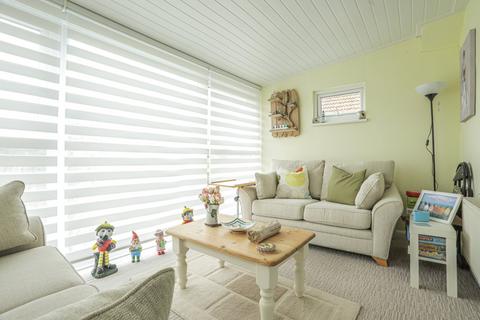 16 Epple Bay Road, Birchington, CT7 9EN