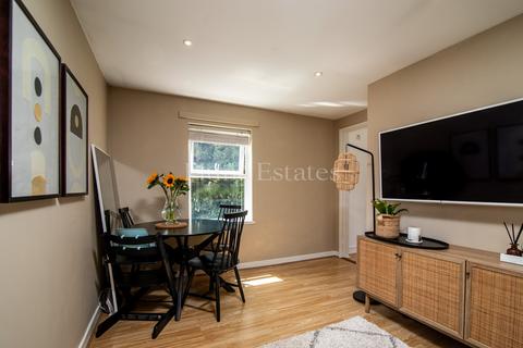 1 bedroom flat for sale, La Rue Horman, Grouville, Jersey. JE3 9GW