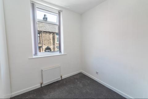 2 Dixon Street, Lees, Oldham, OL4 3NG