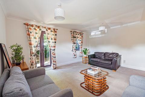 undefined, CLOSE TO TOWN & STATION, Maidenhead