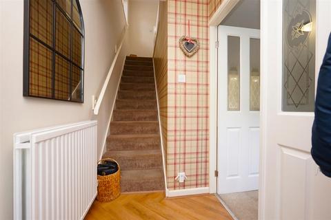 2 Broughton Close, Askam-in-furness, LA16 7HQ