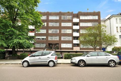 1 bedroom apartment for sale, Straffan Lodge, Belsize Grove, London, NW3